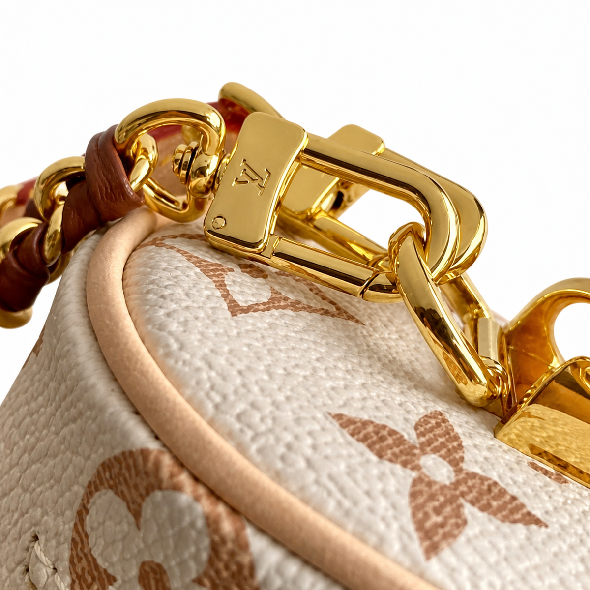 Louis Vuitton Pochette Volga — Monogram Dune Canvas