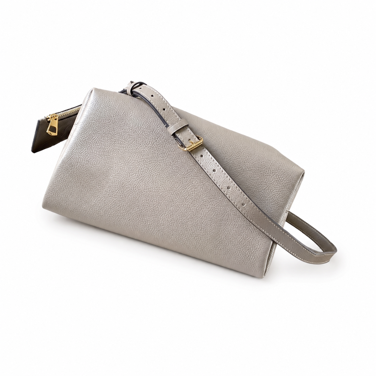 Louis Vuitton NéoNoé MM — Tourterelle Grey Giant Empreinte, Gold Chain & Single Grey Handle