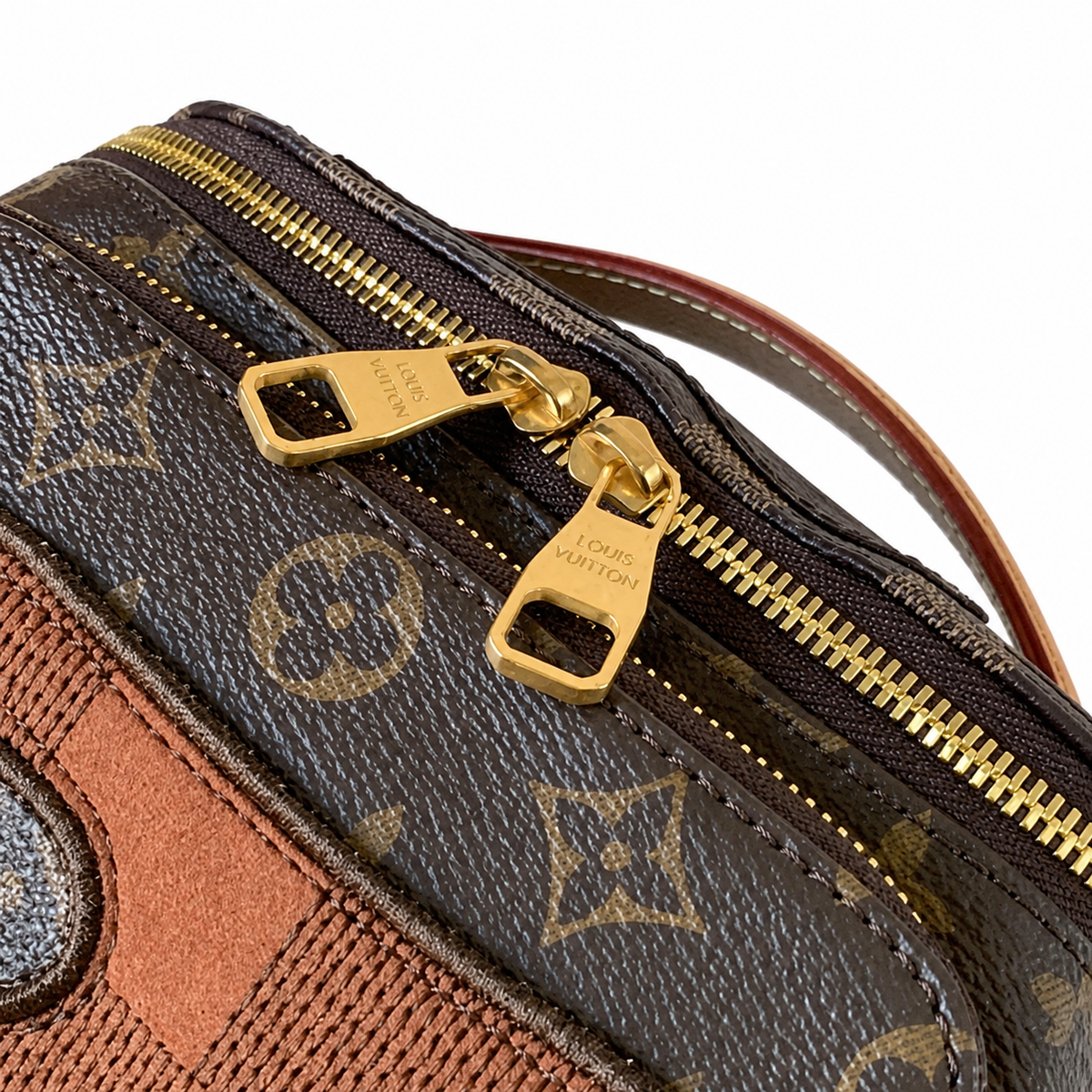 Louis Vuitton Monogram Baguette Crossbody in Heritage Canvas