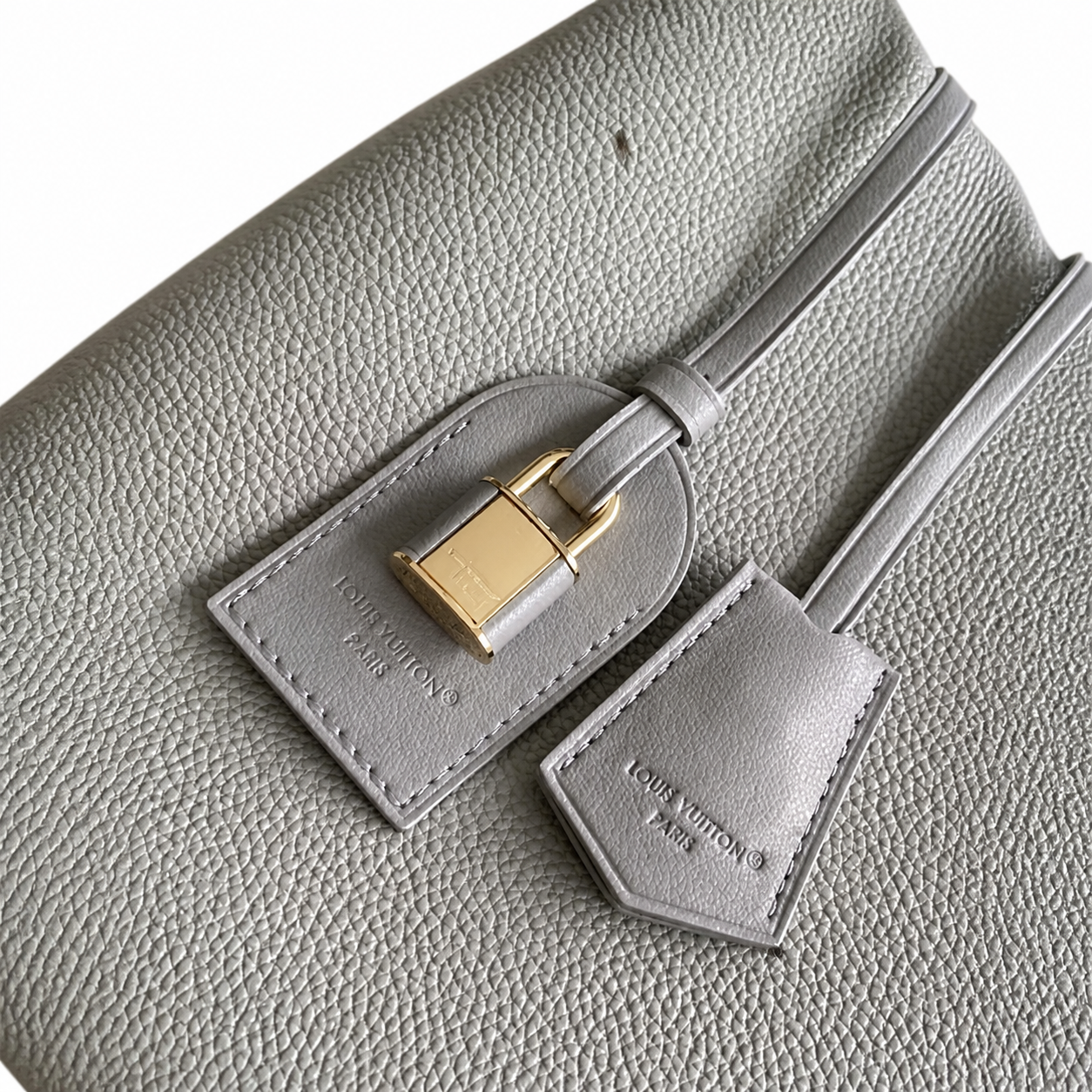 Louis Vuitton Capucines MM — Taurillon Leather in Galet with Gold LV Lock