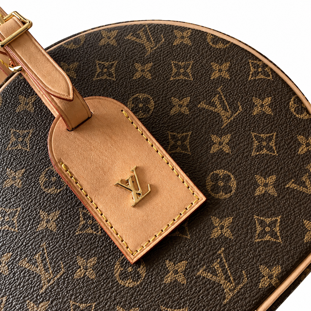 Louis Vuitton Boîte Chapeau — Monogram Canvas, Vachetta Piping & Edge Zipper