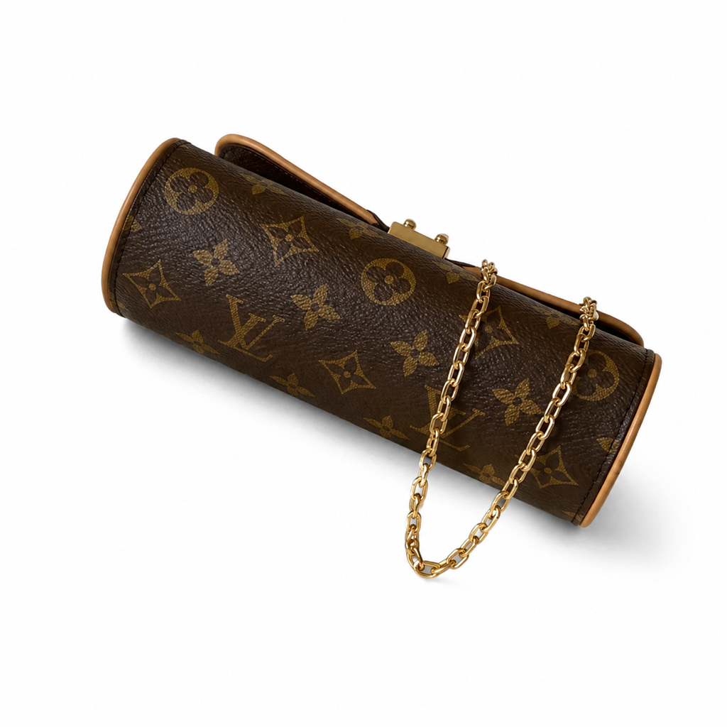 Louis Vuitton Monogram Mini Pochette