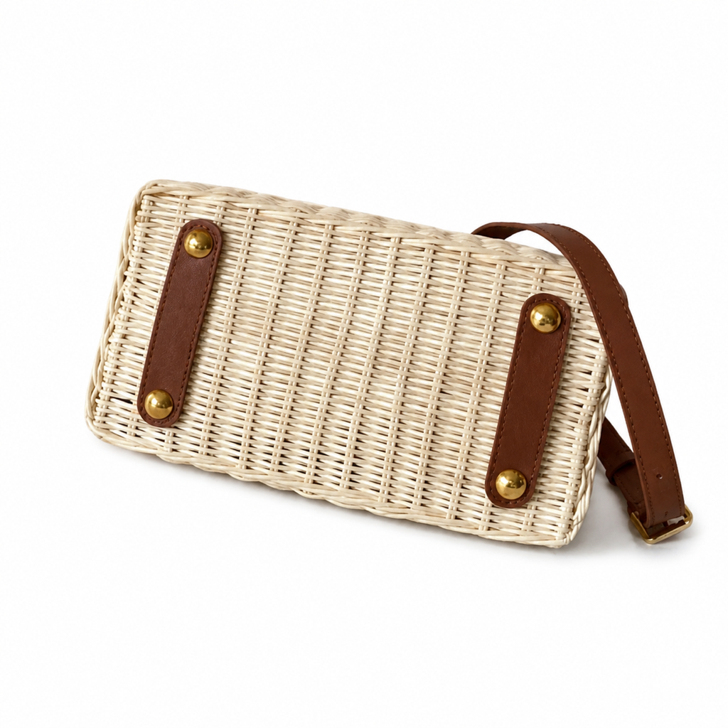 Louis Vuitton Capucines — Natural Wicker Raffia, Cognac Leather Flap & Gold Rivets