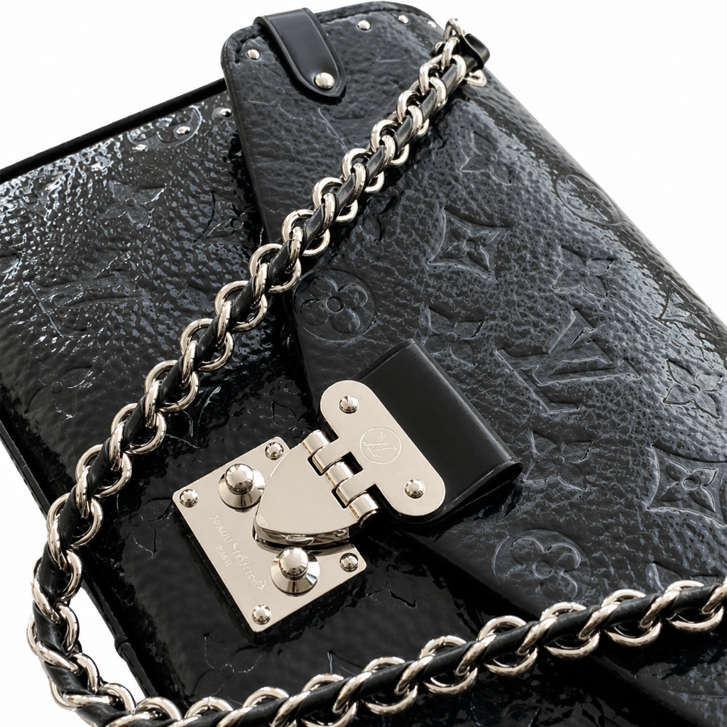 Louis Vuitton Dauphine MM — Noir Patent Monogram Embossed