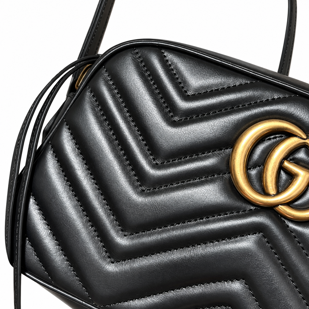 Gucci GG Marmont Small Camera Bag in Black Matelassé