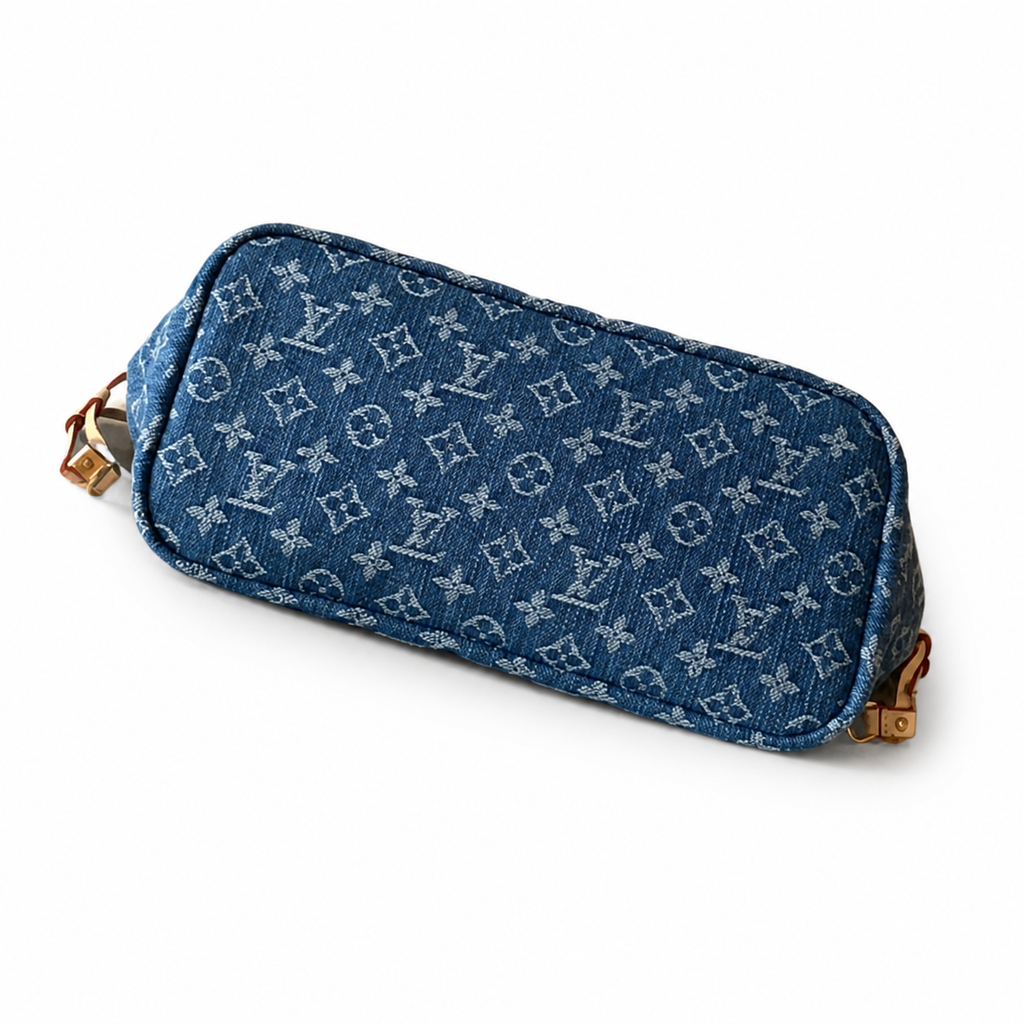 Louis Vuitton Monogram Maison Carré Structured Tote