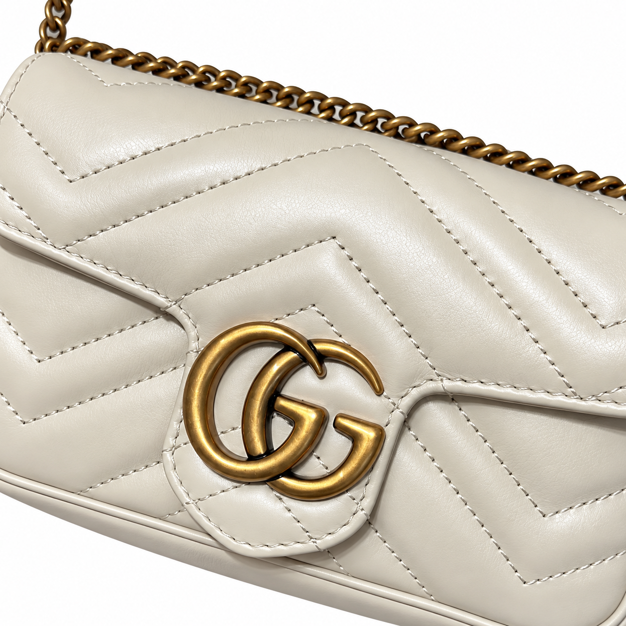 Gucci GG Marmont Super Mini Bag in White Matelassé