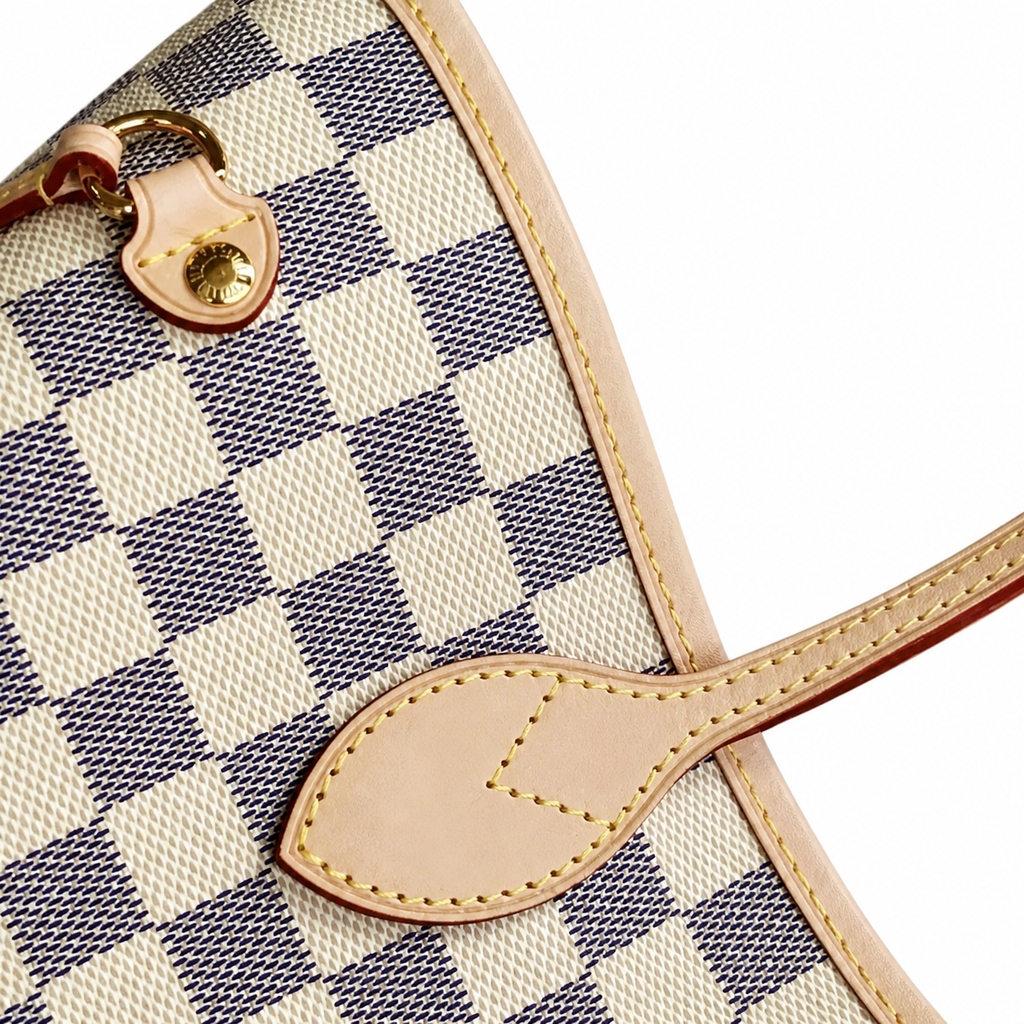 Louis Vuitton Neverfull MM — Damier Azur, Red Side Trim & Pochette