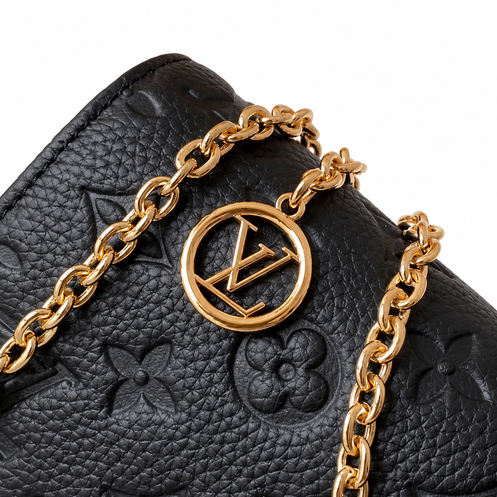 Louis Vuitton Monogram Victoire