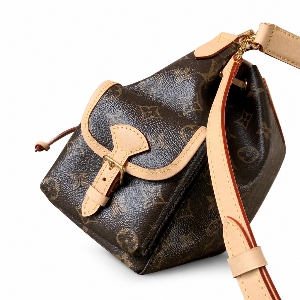 Louis Vuitton Montsouris MM — Monogram Canvas, Vachetta Trim, Front Flap Pocket & 3-in-1 Carry