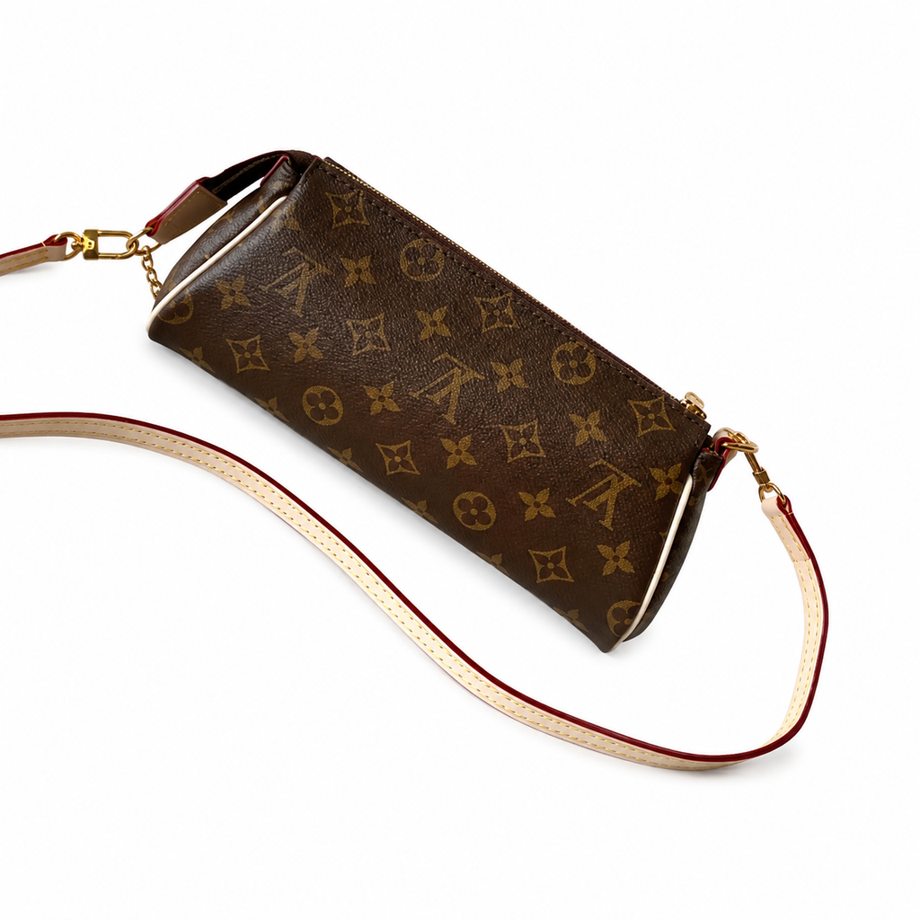 Louis Vuitton Monogram Flat Pochette