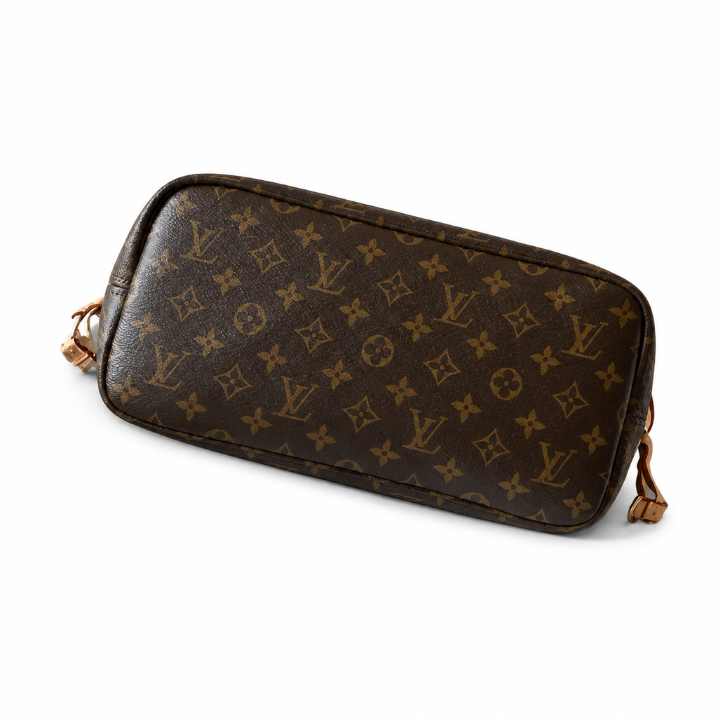 Louis Vuitton Monogram Héritage Wide-Body Tote