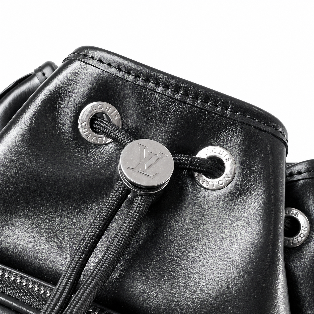 Louis Vuitton Alma BB Epi Leather