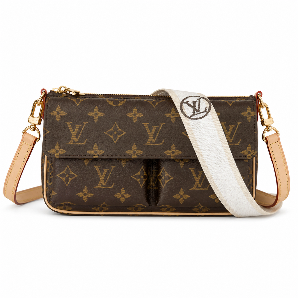 Louis Vuitton Pochette Accessoires — Monogram Canvas & Vachetta