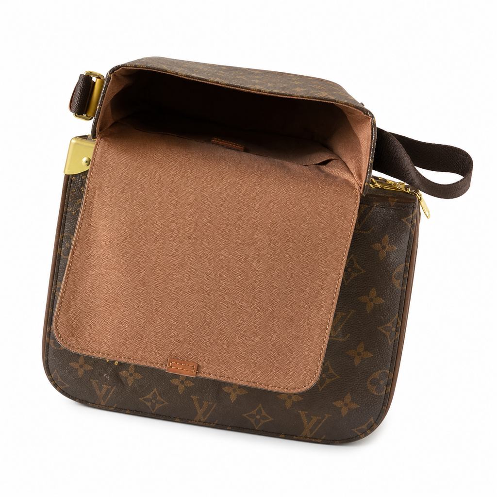 Louis Vuitton Reporter PM — Monogram Canvas with Vachetta Leather Trim