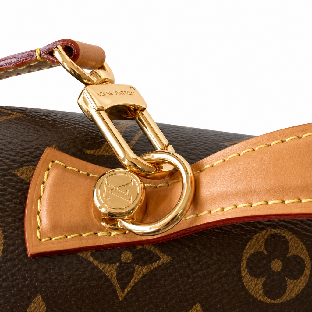 Louis Vuitton Monogram Messenger Crossbody Bag in Heritage Canvas