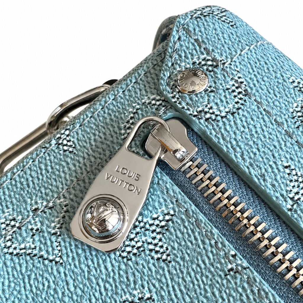 Louis Vuitton Damier Ebène Dauphine MM