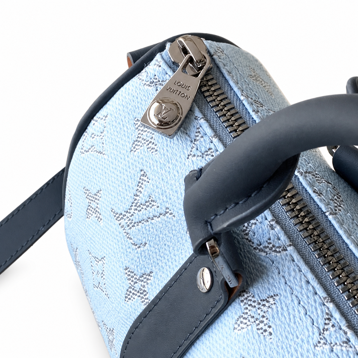 Louis Vuitton Monogram Mini Frame Bag