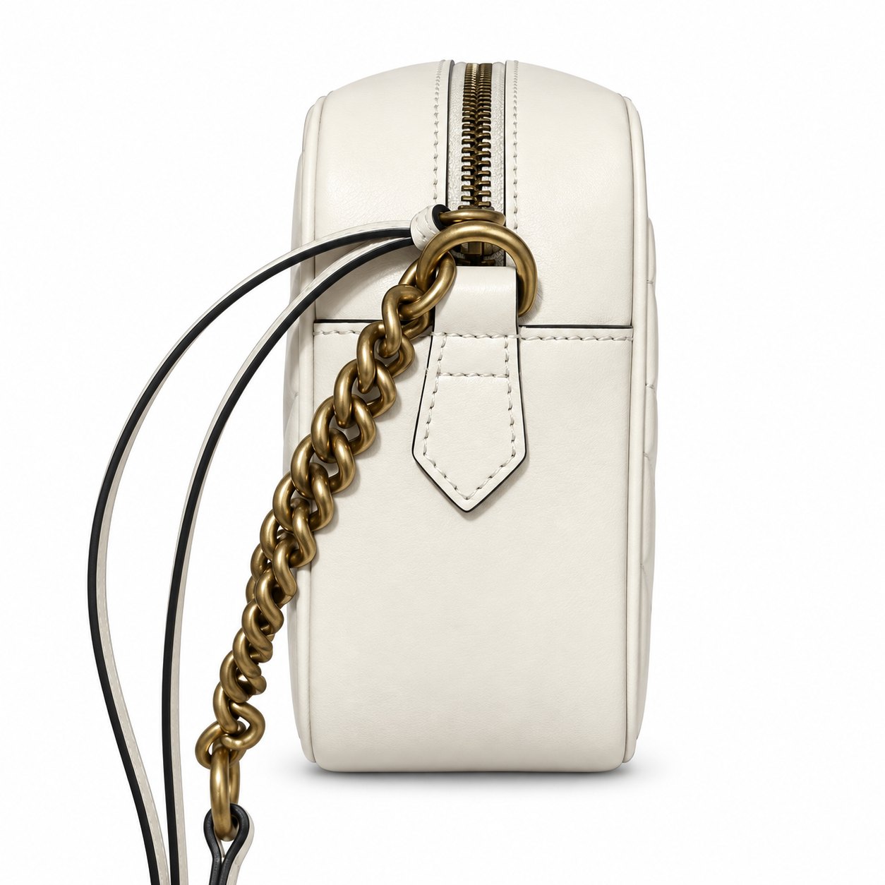 Gucci GG Marmont Small Camera Bag in White Matelassé