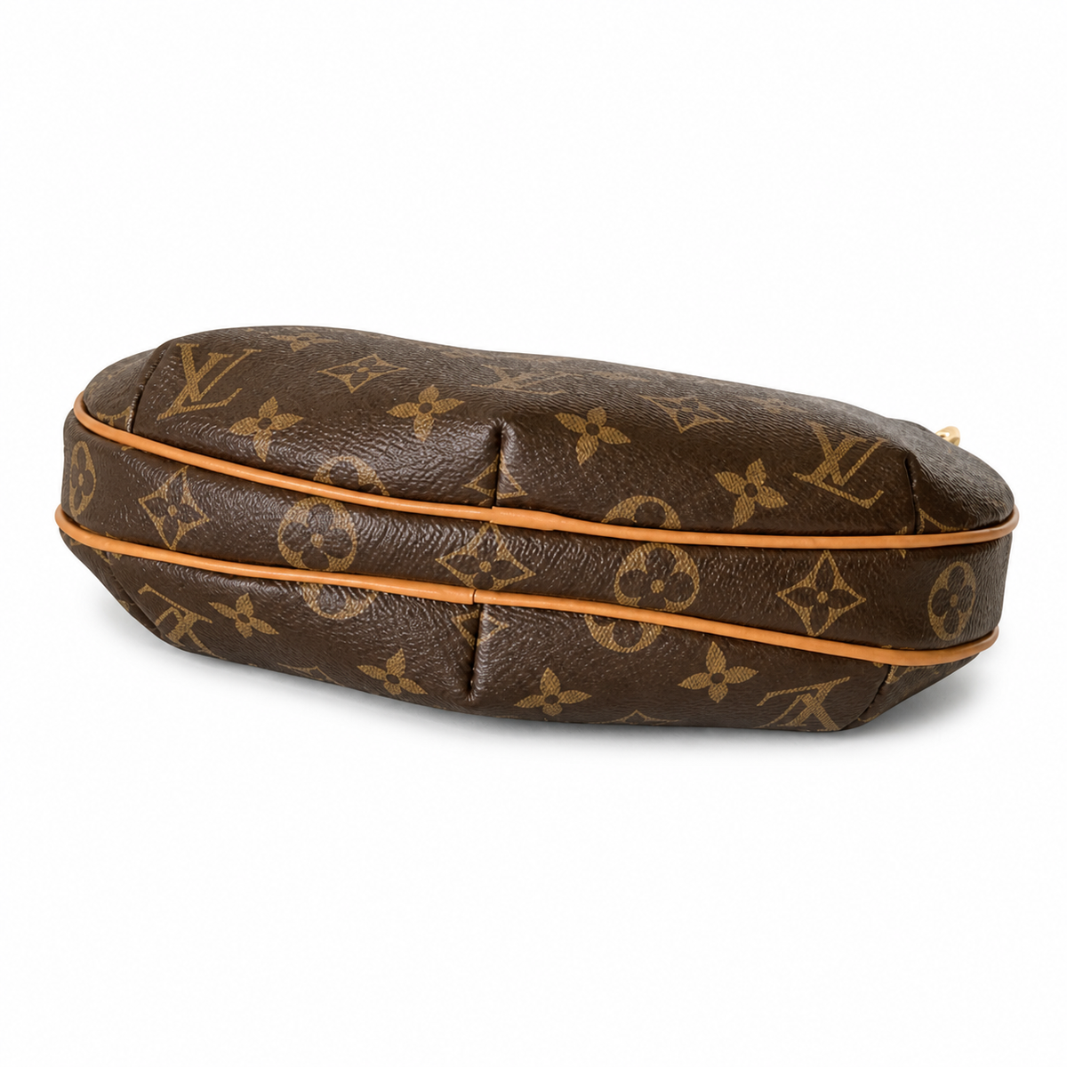 Louis Vuitton Croissant MM — Monogram Canvas, Vachetta Trim & Piping, Gold Square Buckle Strap